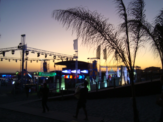 AZURARA BEACH PARTY